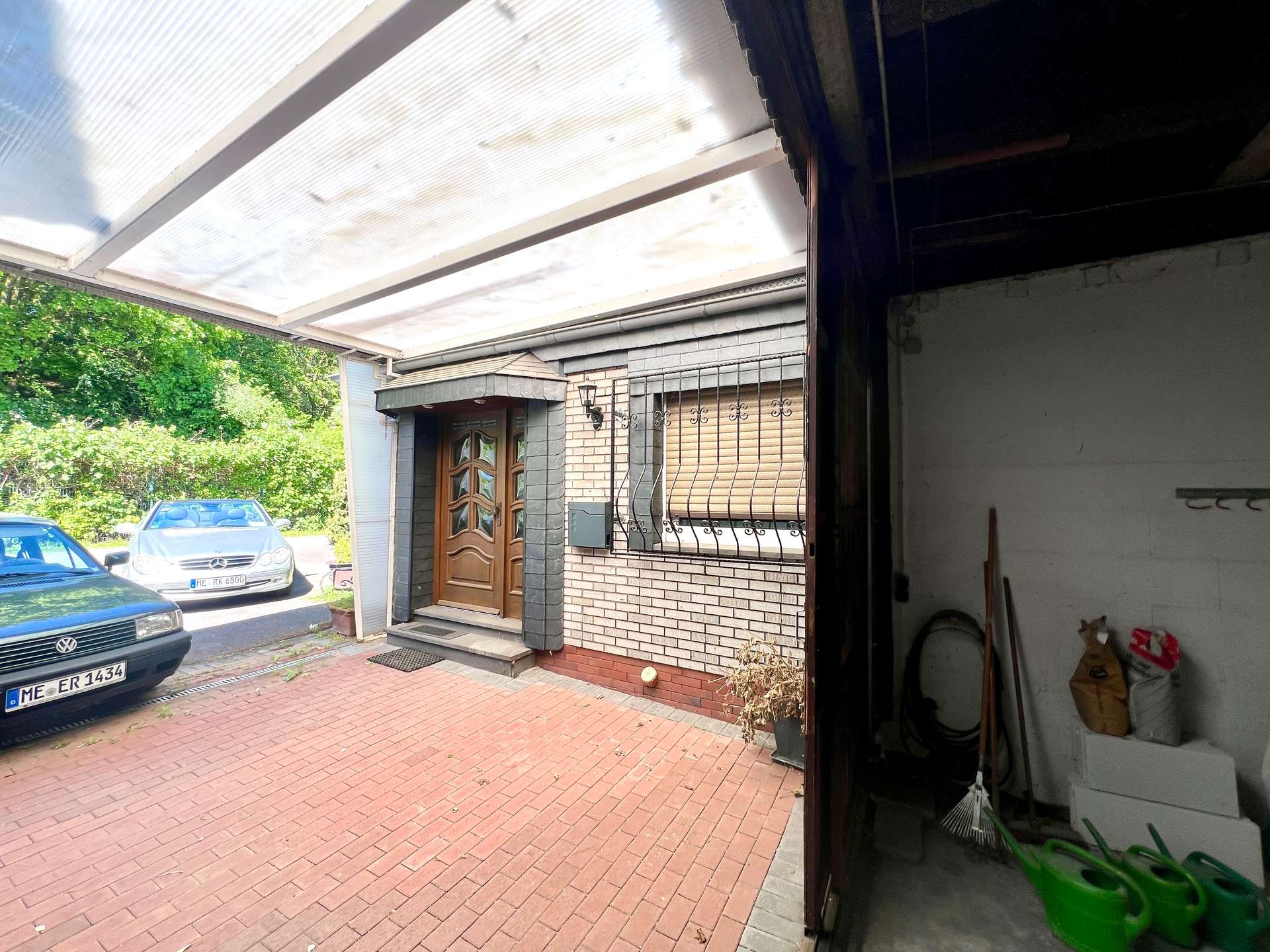 Carport